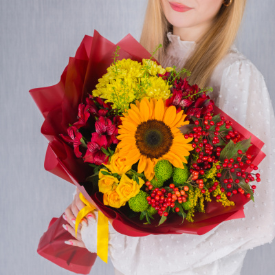 Осенний букет с подсолнухом. N 37965