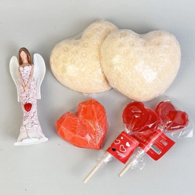 Подарочный набор "Люблю" бомбочки для ванны, мыло, ангел, леденец 69433