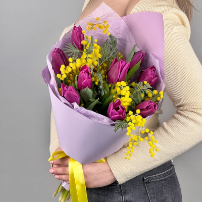 Тюльпаны с мимозой (9 шт) 46459