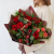 Зимний букет с красными розами "Красный бархат" N 90876 Зимний букет с красными розами "Красный бархат" N 90876